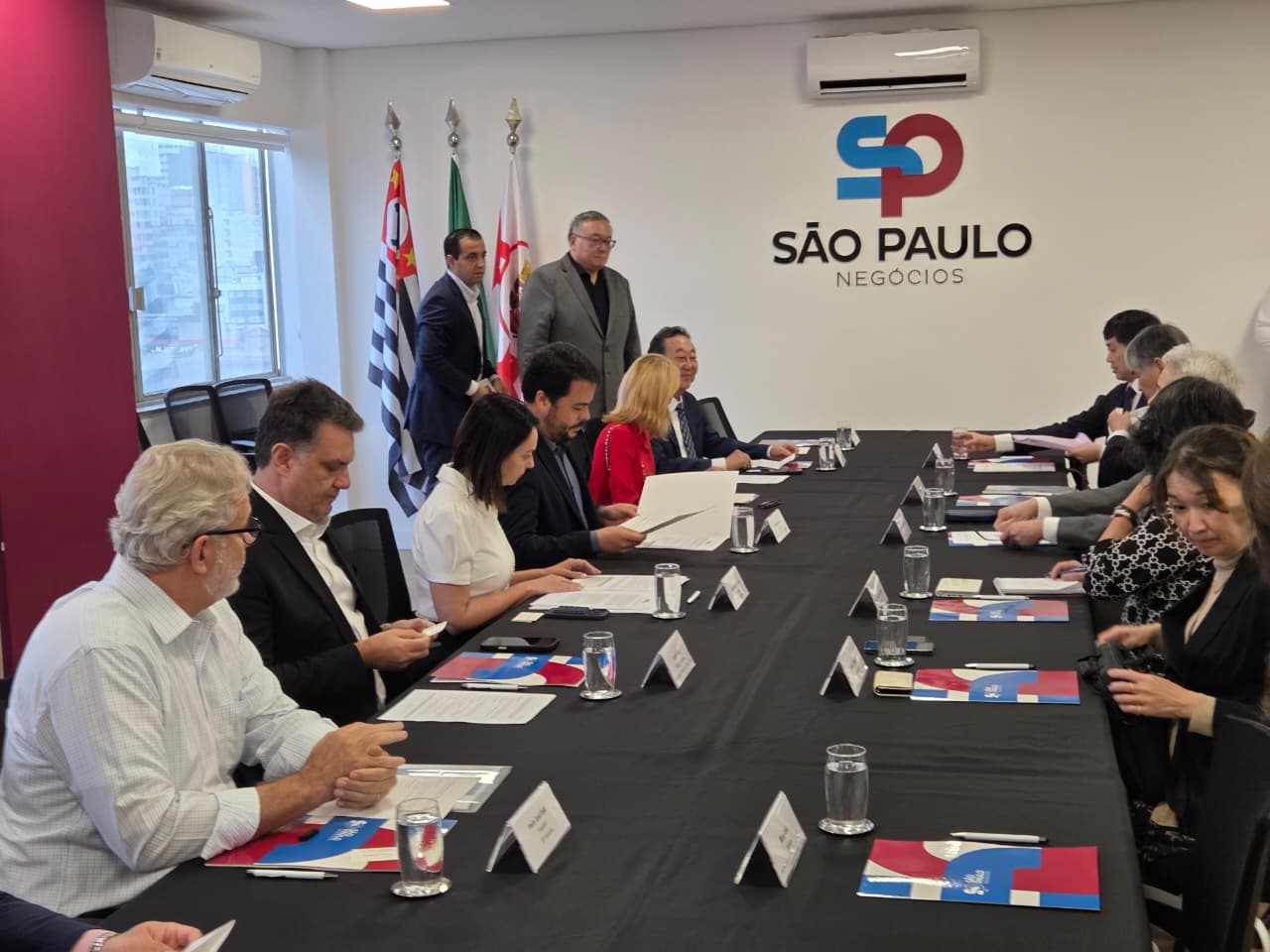 Programa Pode Entrar foi política pública destaque na reunião